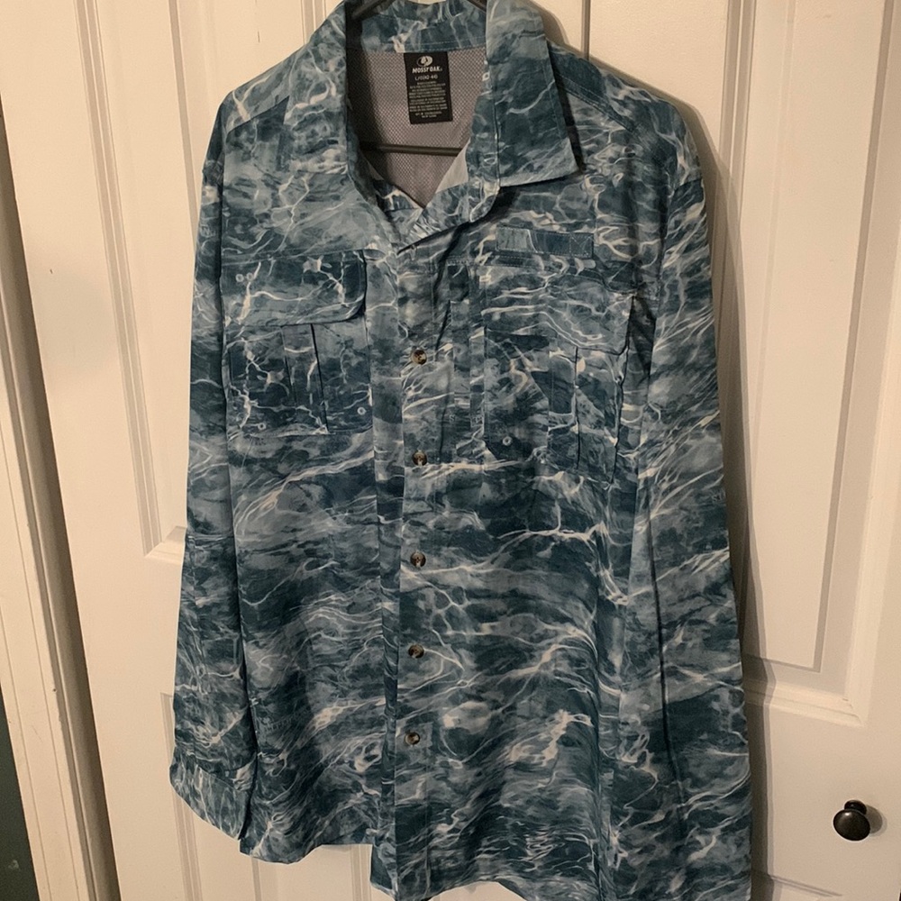 Mossy Oak Fishing Stay Cool Botton Down Shirt Size L (42-44)
